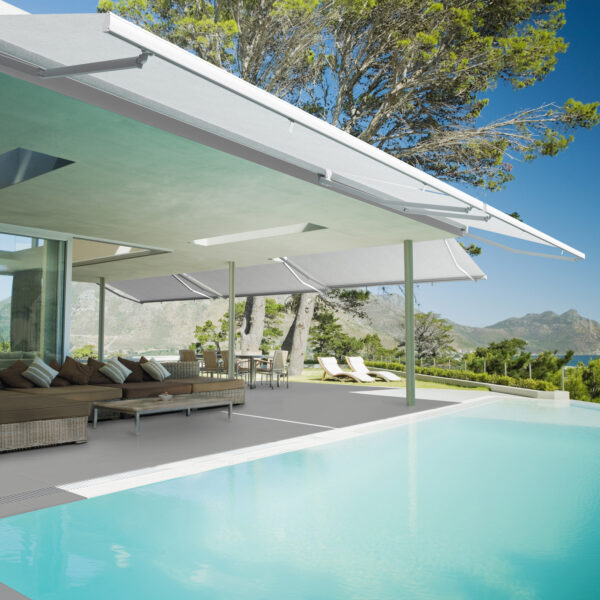 Toldos Verticales y Proyectantes